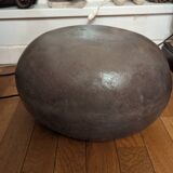 Pebble shaped lamp