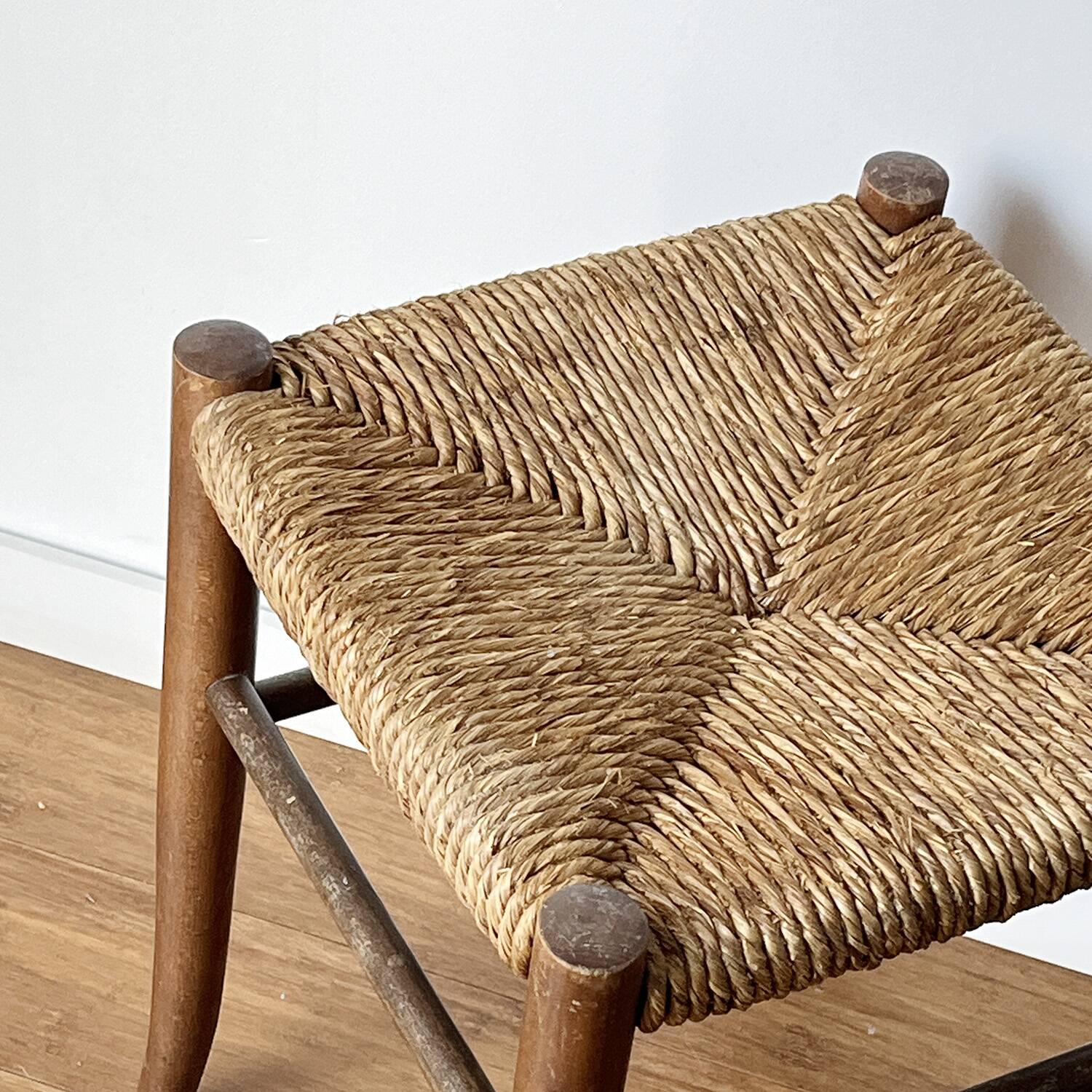 Campgan straw stool
