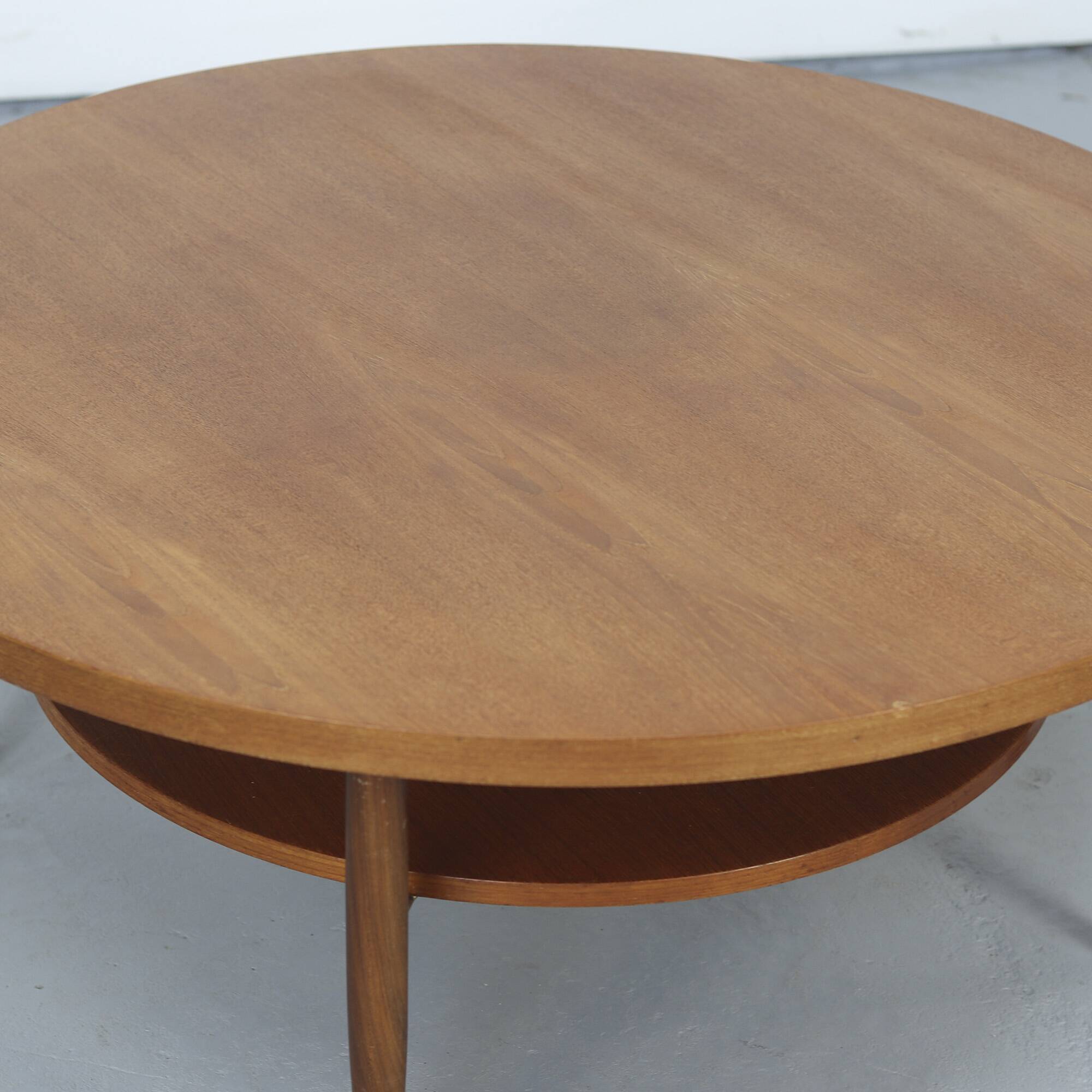 Table basse vintage en teck
