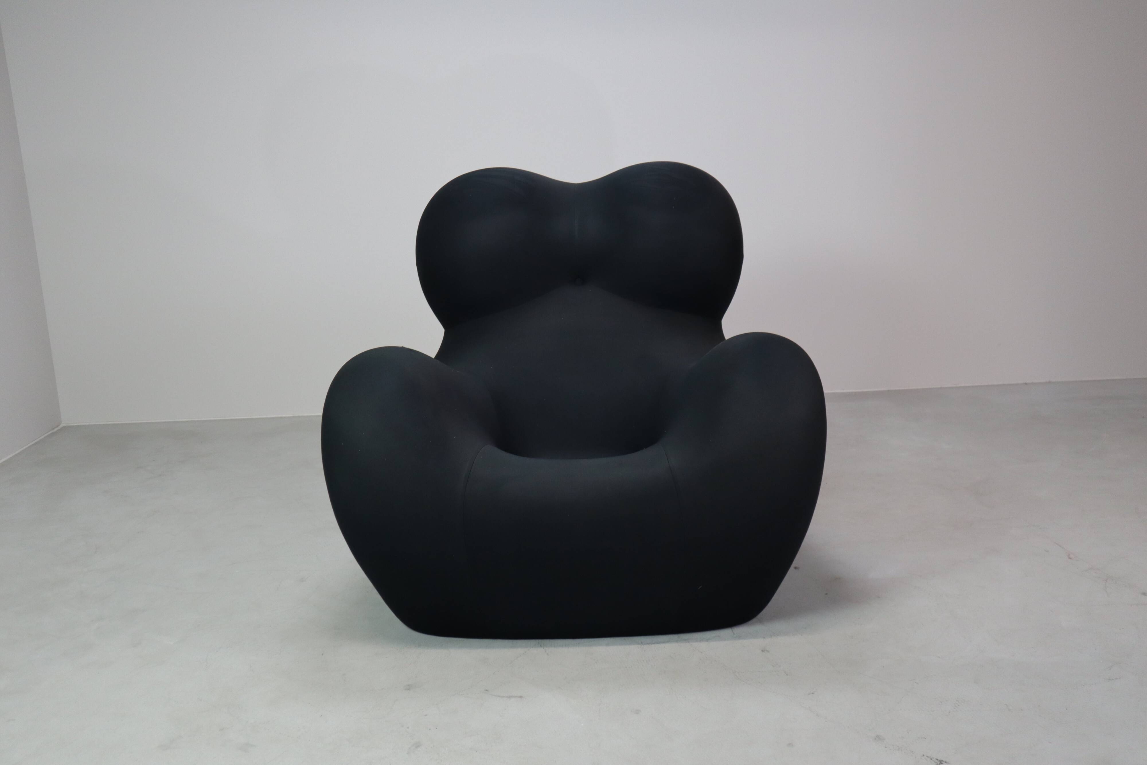 UP5_6 armchair from the UP 2000 series, by Gaetano Pesce for B&B Italia