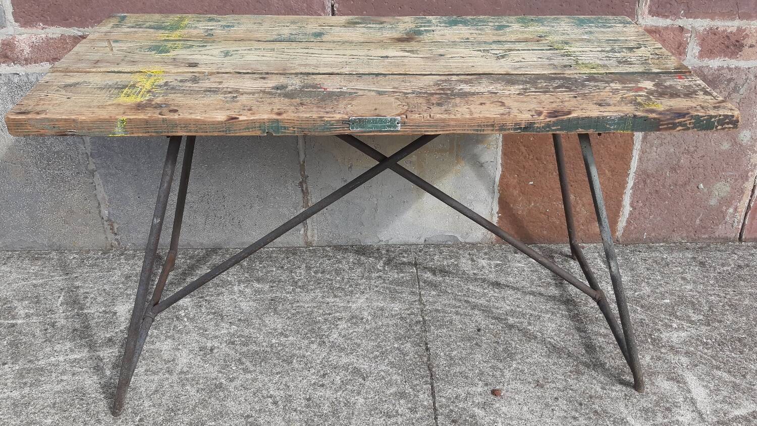 Folding workshop table