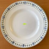 6 assiettes plates anciennes en faïence de Saint-Amand (Nord)