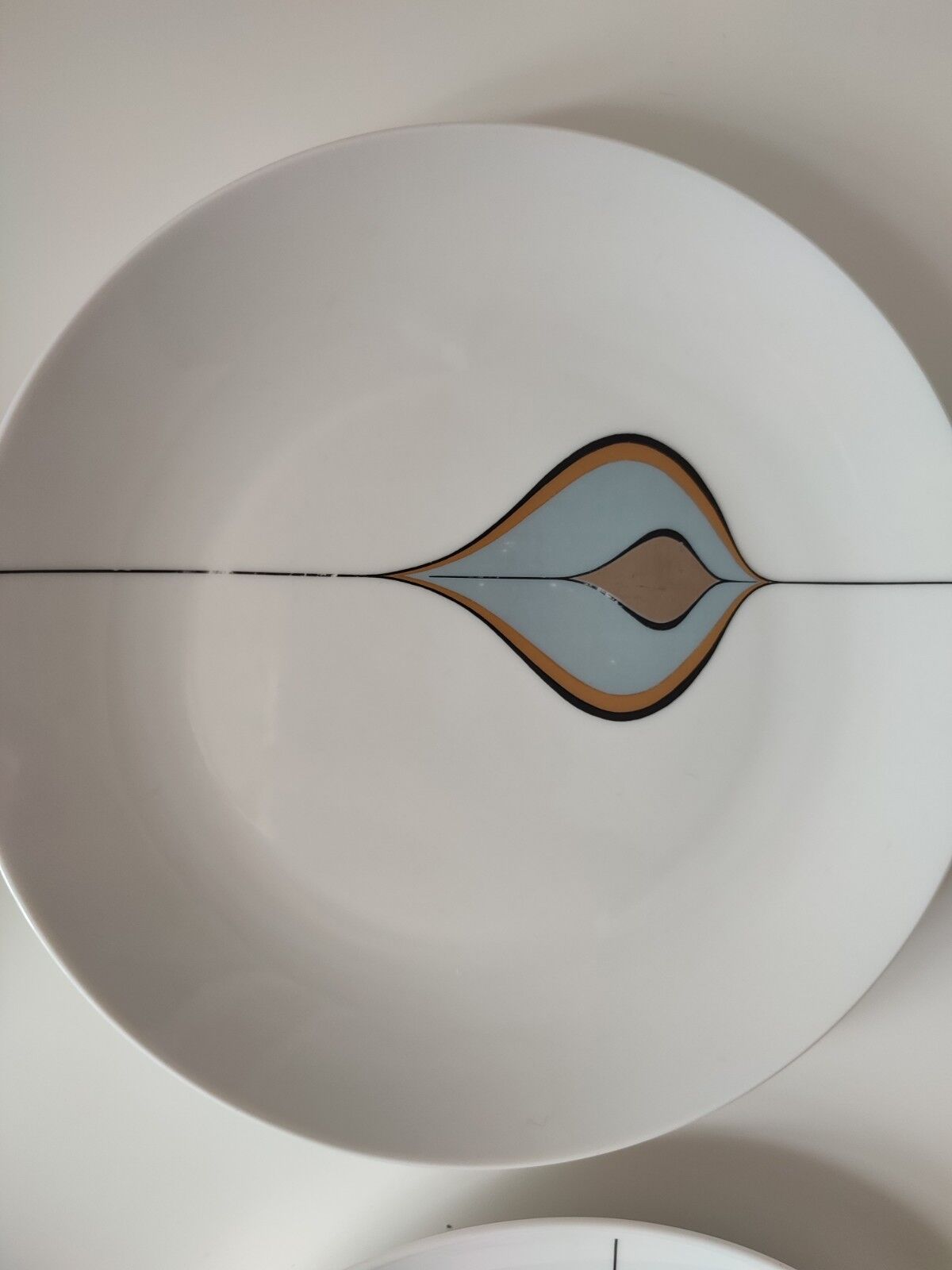 Porcelain dessert plates