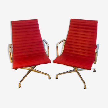 Set of 2 EA116 Aluminium Chairs by Charles & Ray Eames for Vitra