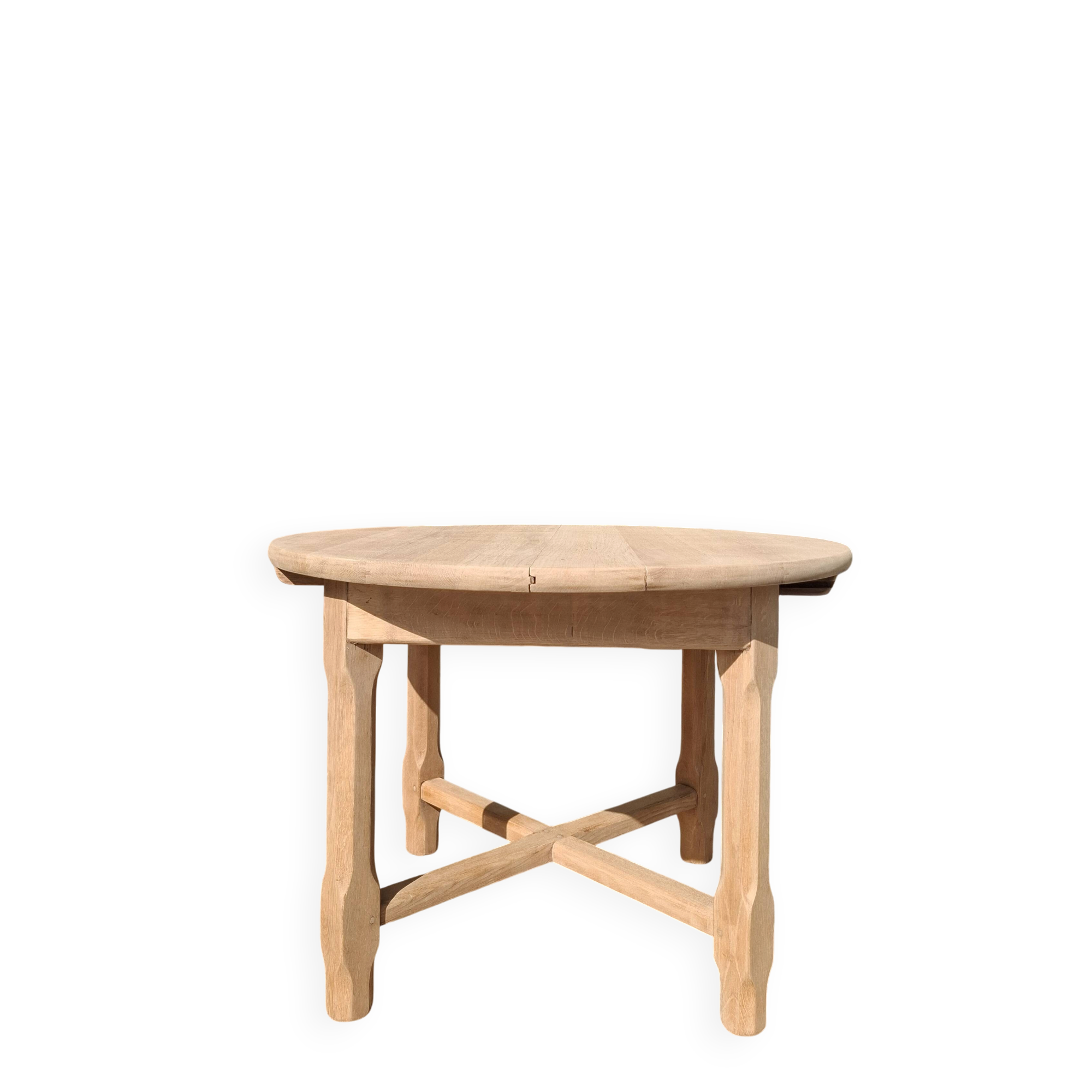 Table ronde avec rallonge rénovée