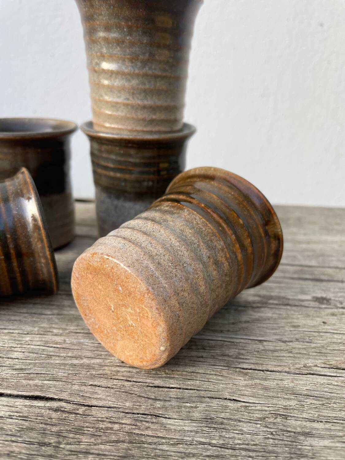 6 tasses à café en terre cuite 