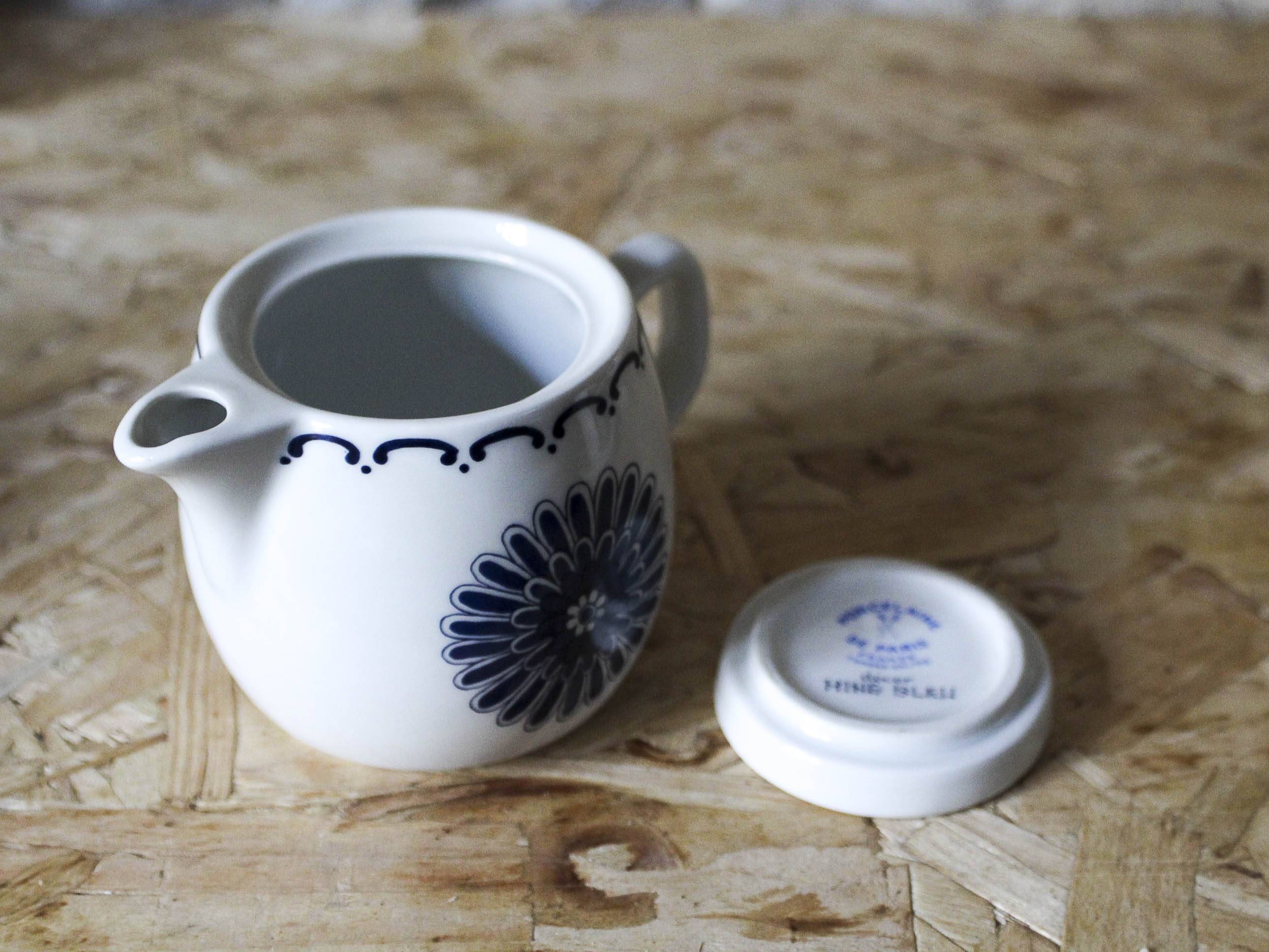 Tea service with blue Ming decor Paris Porcelain