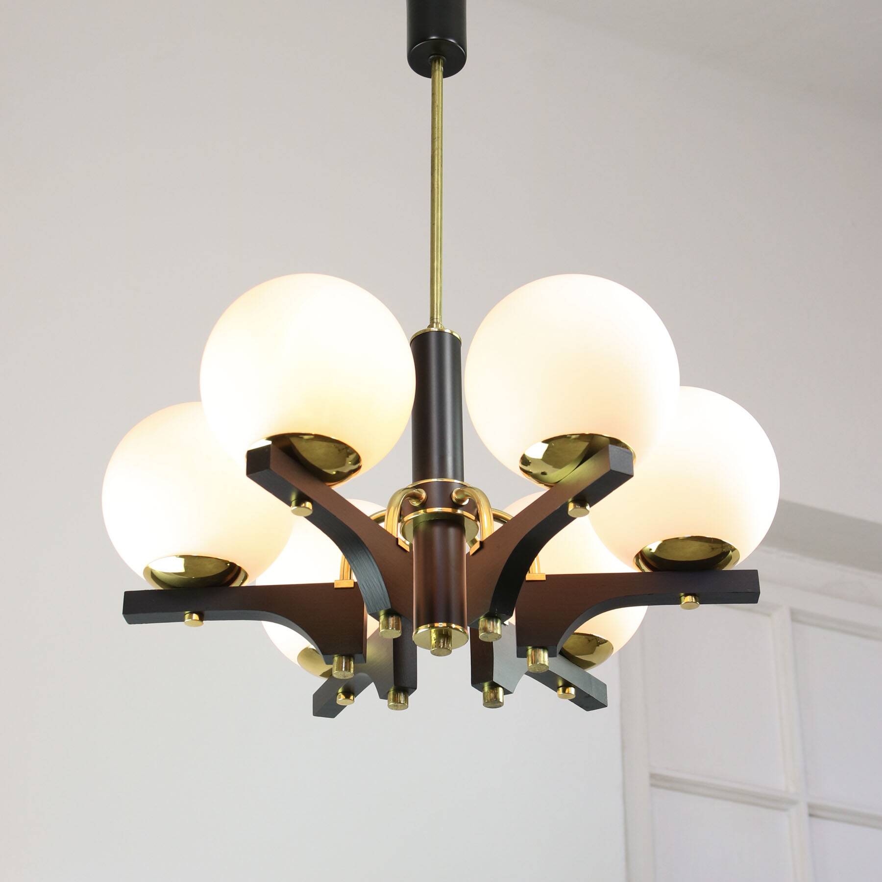 Mid-Century Modern Italian Brass and Opaline Chandelier