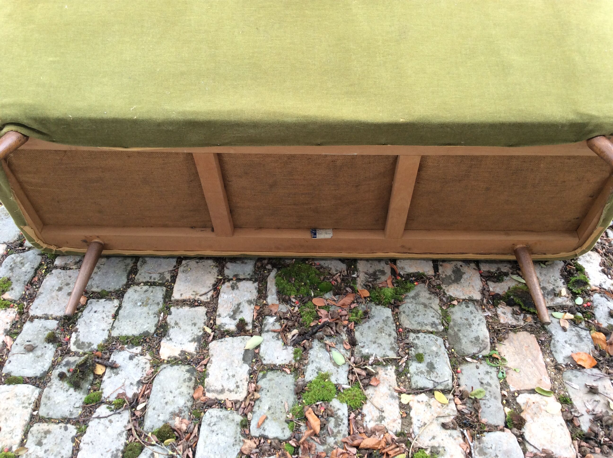 Vintage cocktail sofa