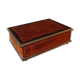 Napoleon III era box in Amaranth