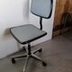 Chaise de bureau pieds de poule