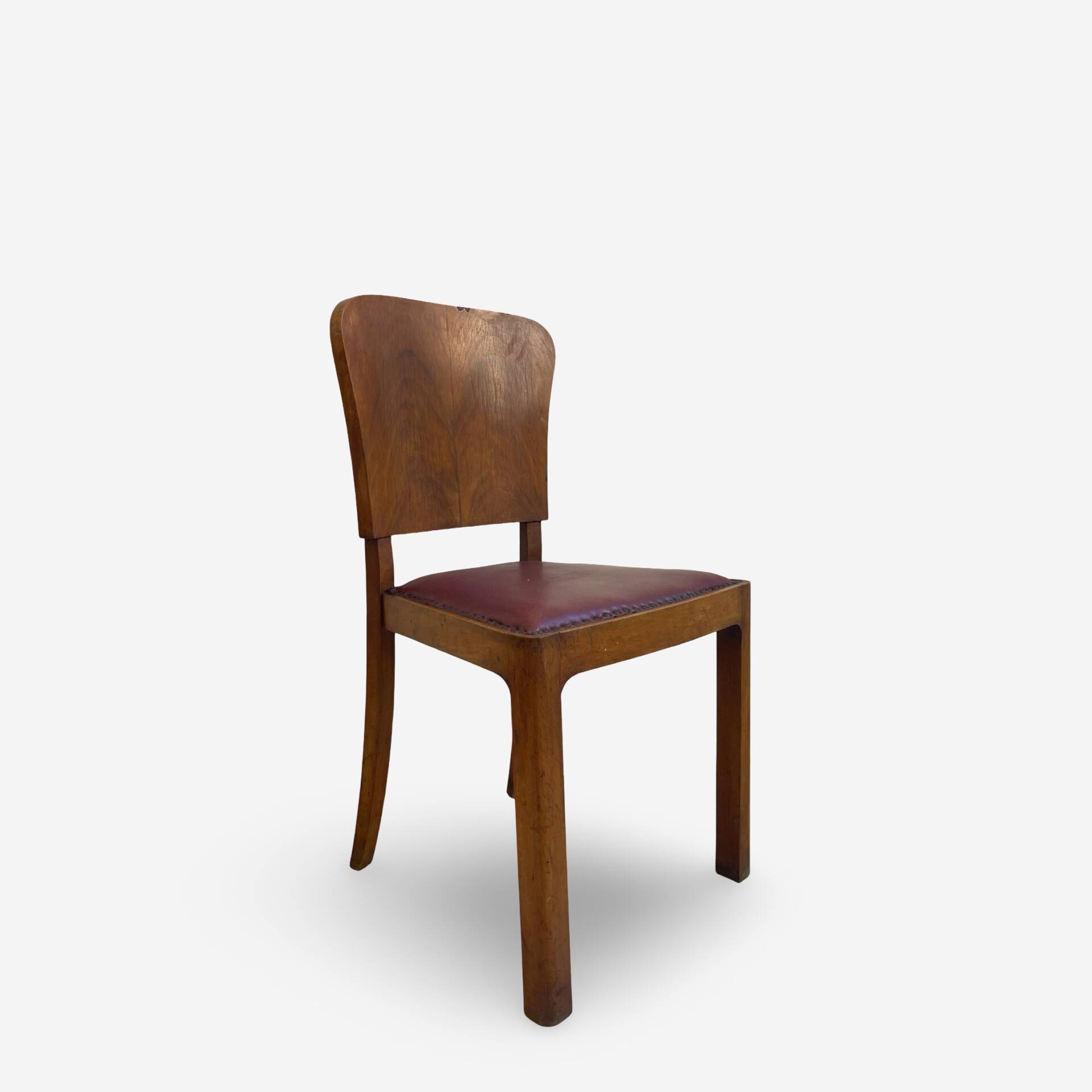 Set of 4 Art Deco dining chairs in walnut, Italy, 1930s-1940s.