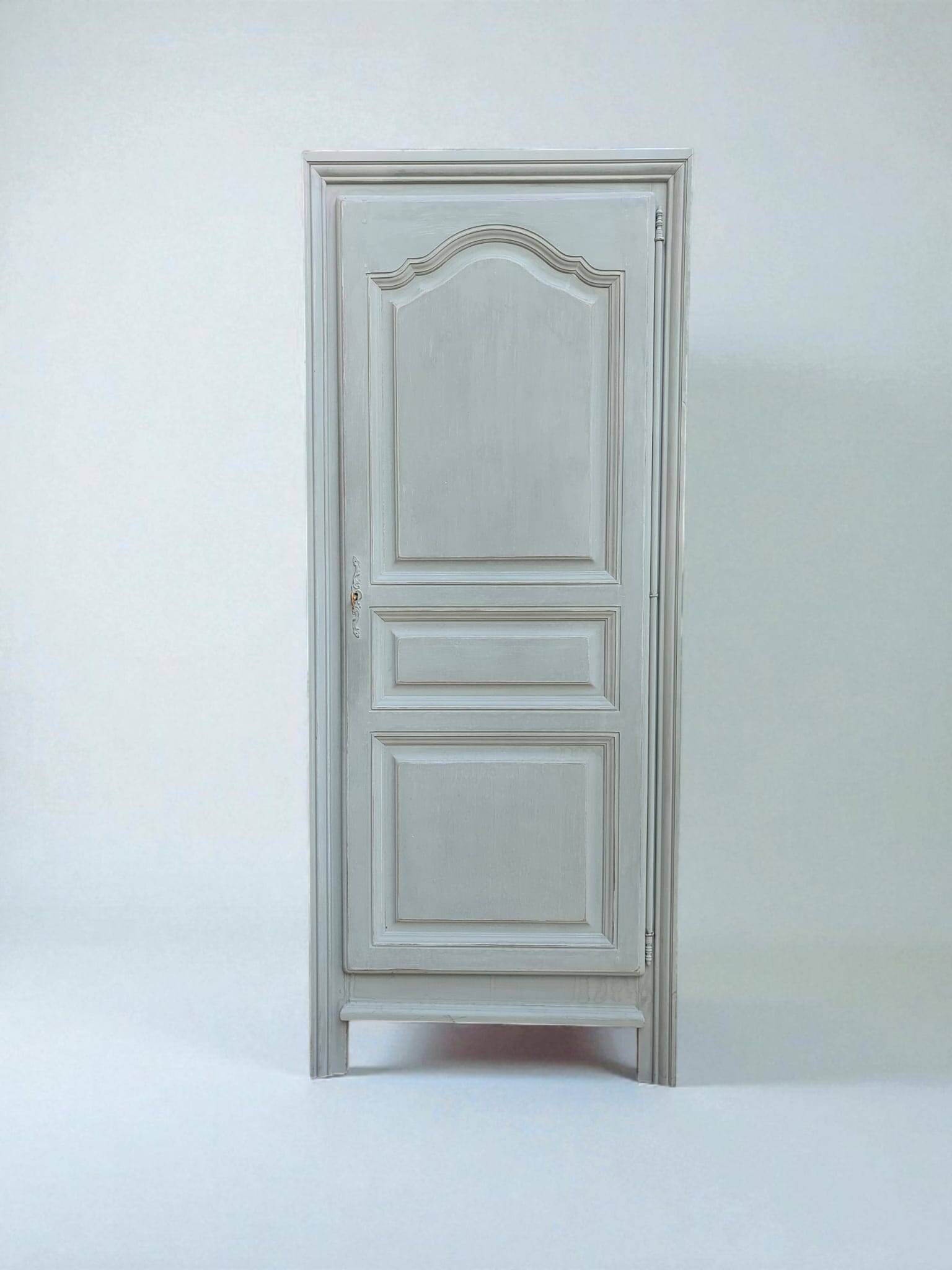 Vintage Parisian wardrobe