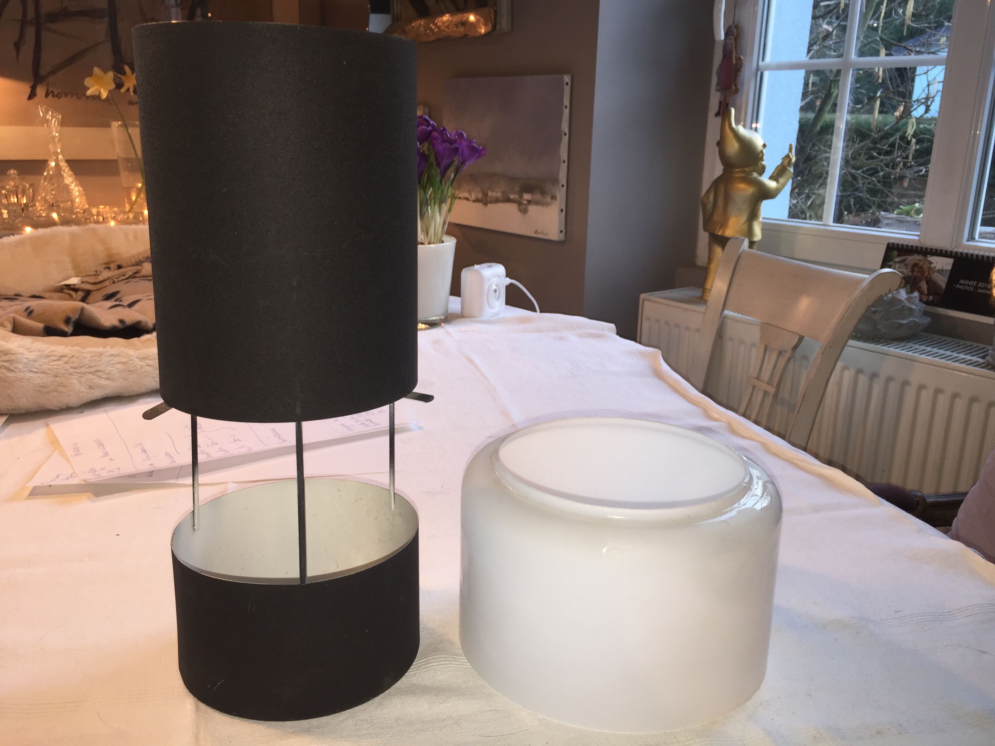 Opaline hanging lamp