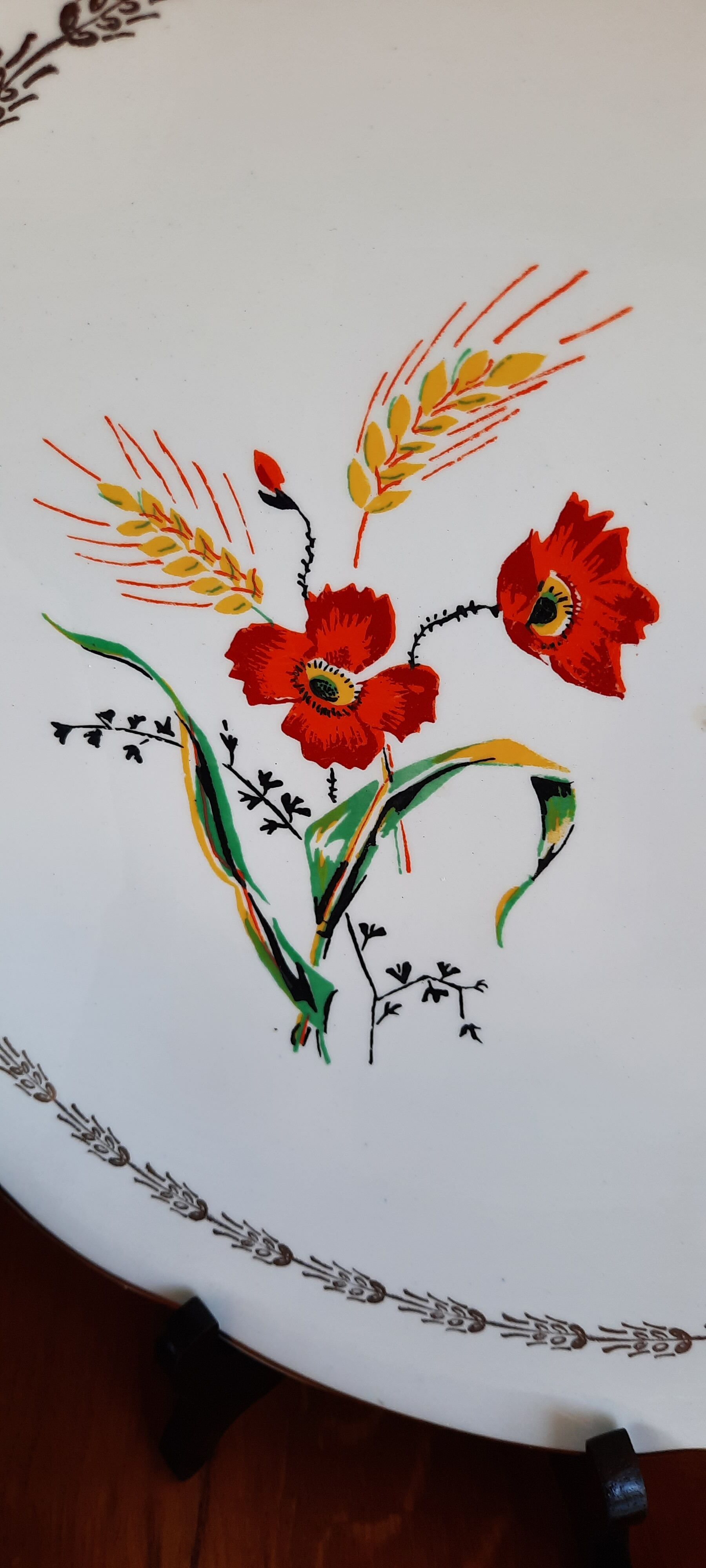 Serving dish and 4 dessert plates Sarreguemines