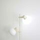 Lampadaire en métal blanc en forme de champignon