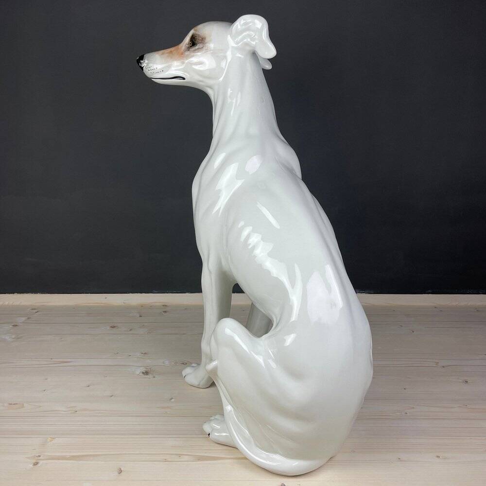 Large ceramic sculpture of a Bassano dog, 1980s.