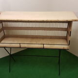Rattan bar
