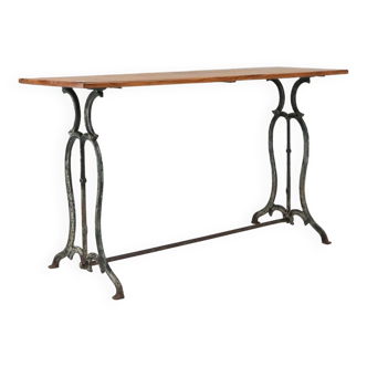 Table de bistrot français avec élégante base en métal et plateau en chêne, ca. 1890