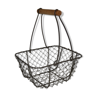 Metal and wood basket