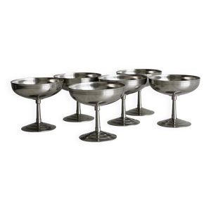 6 coupelles sur pied