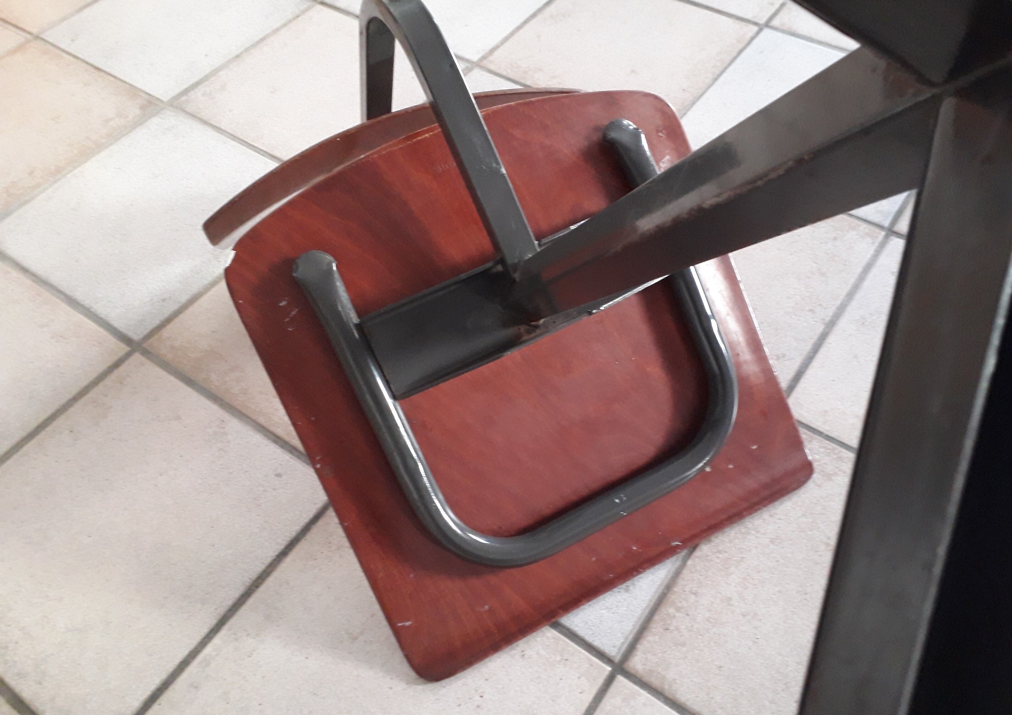 Chaise OBO années 60
