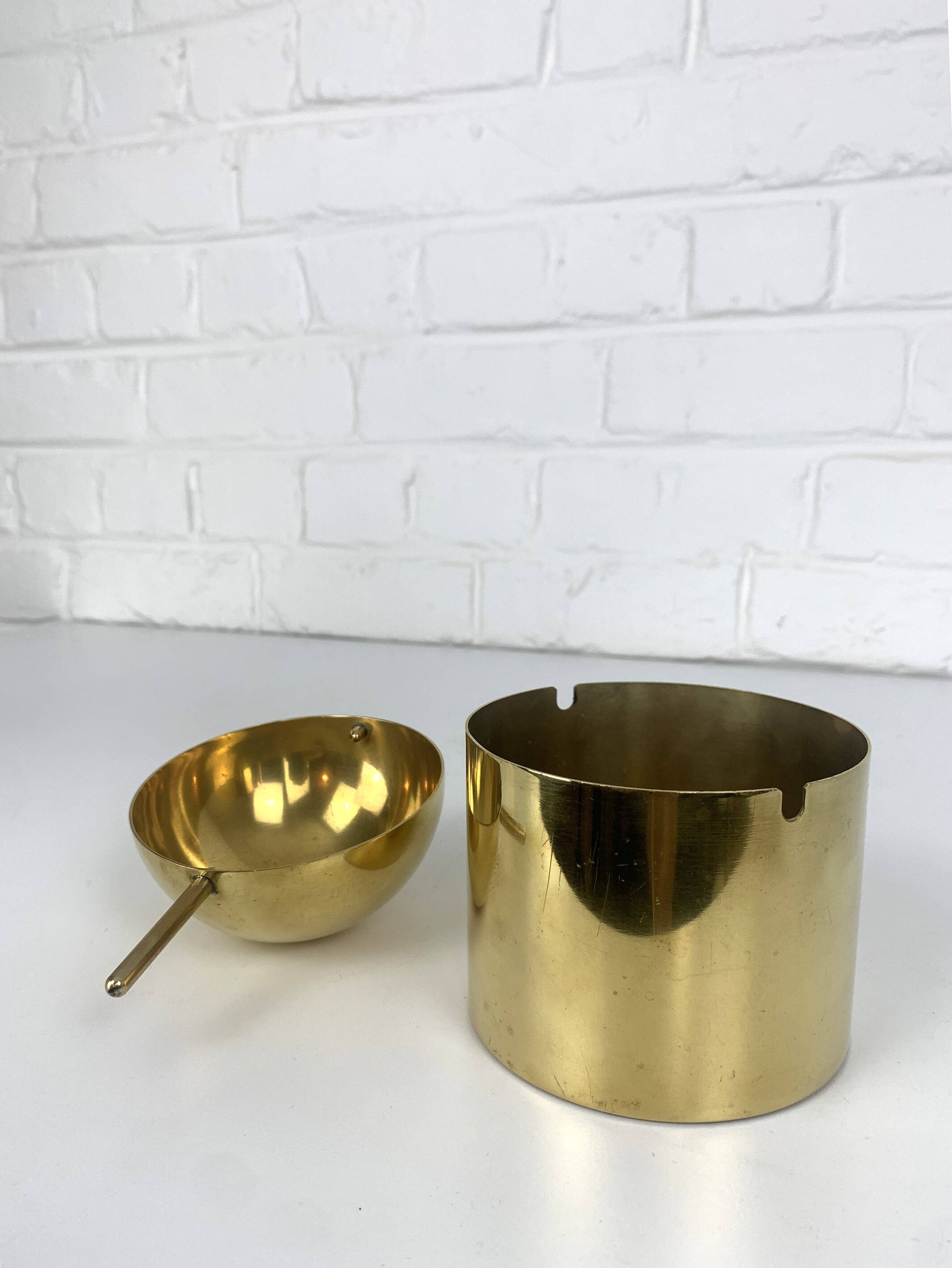 Ashtray Arne Jacobsen Ashtray Stelton SAS Hotel brass brass Mid century