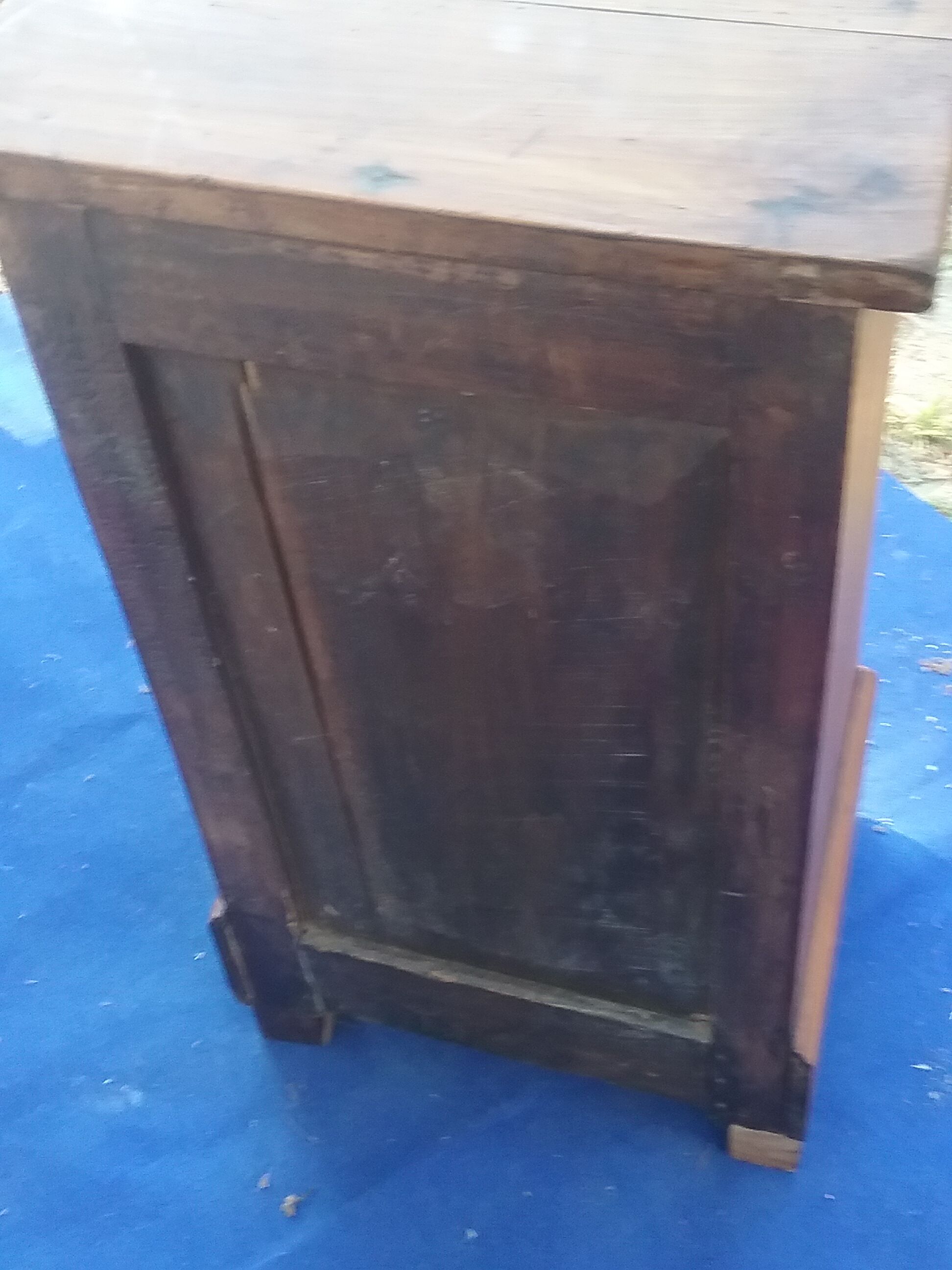 Cherry bedside