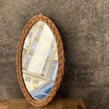 Miroir ovale en osier vintage