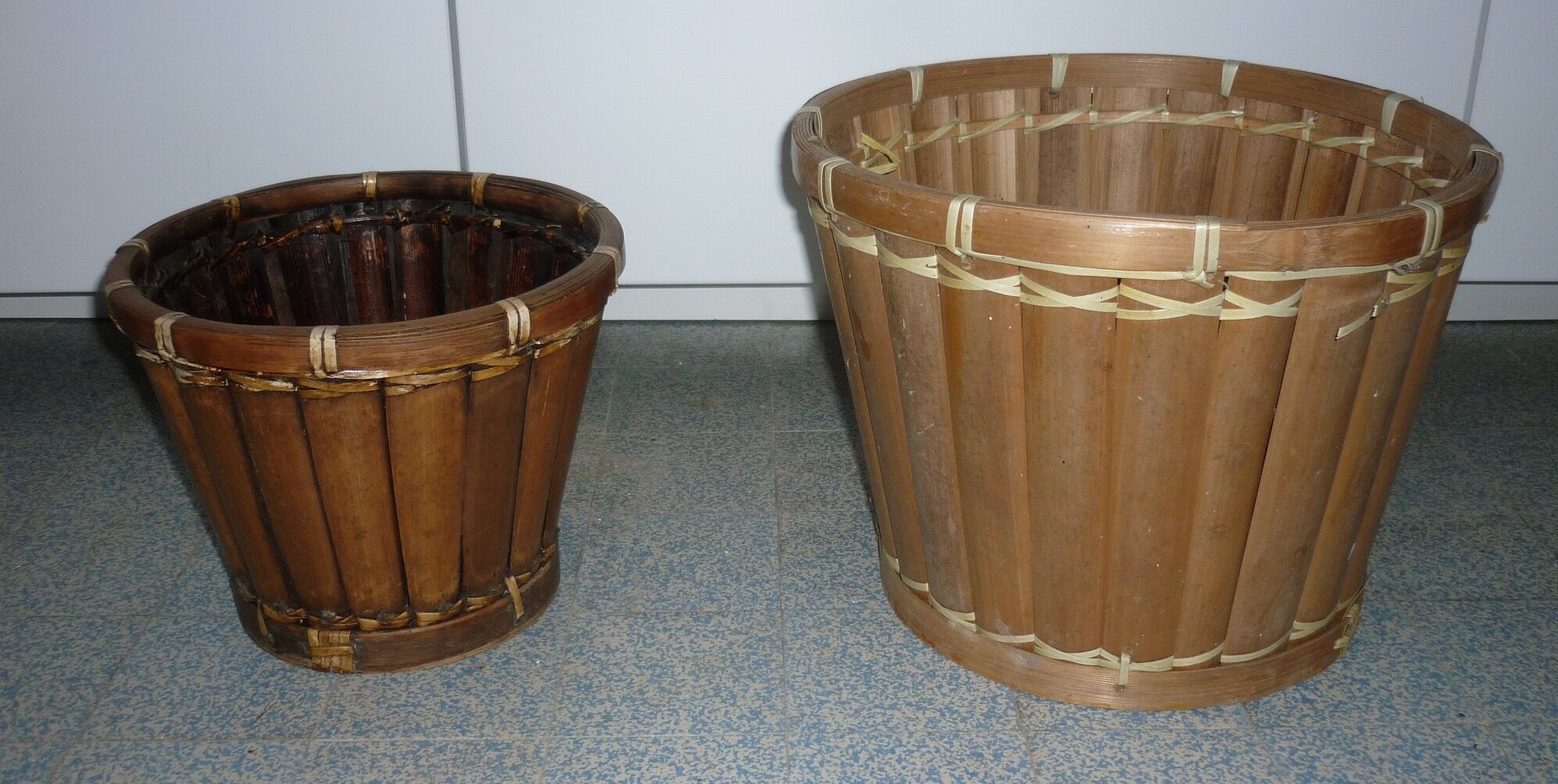 Set of 2 bamboo pot covers