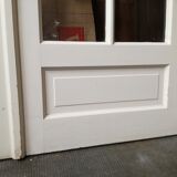 Double glass door small tiles