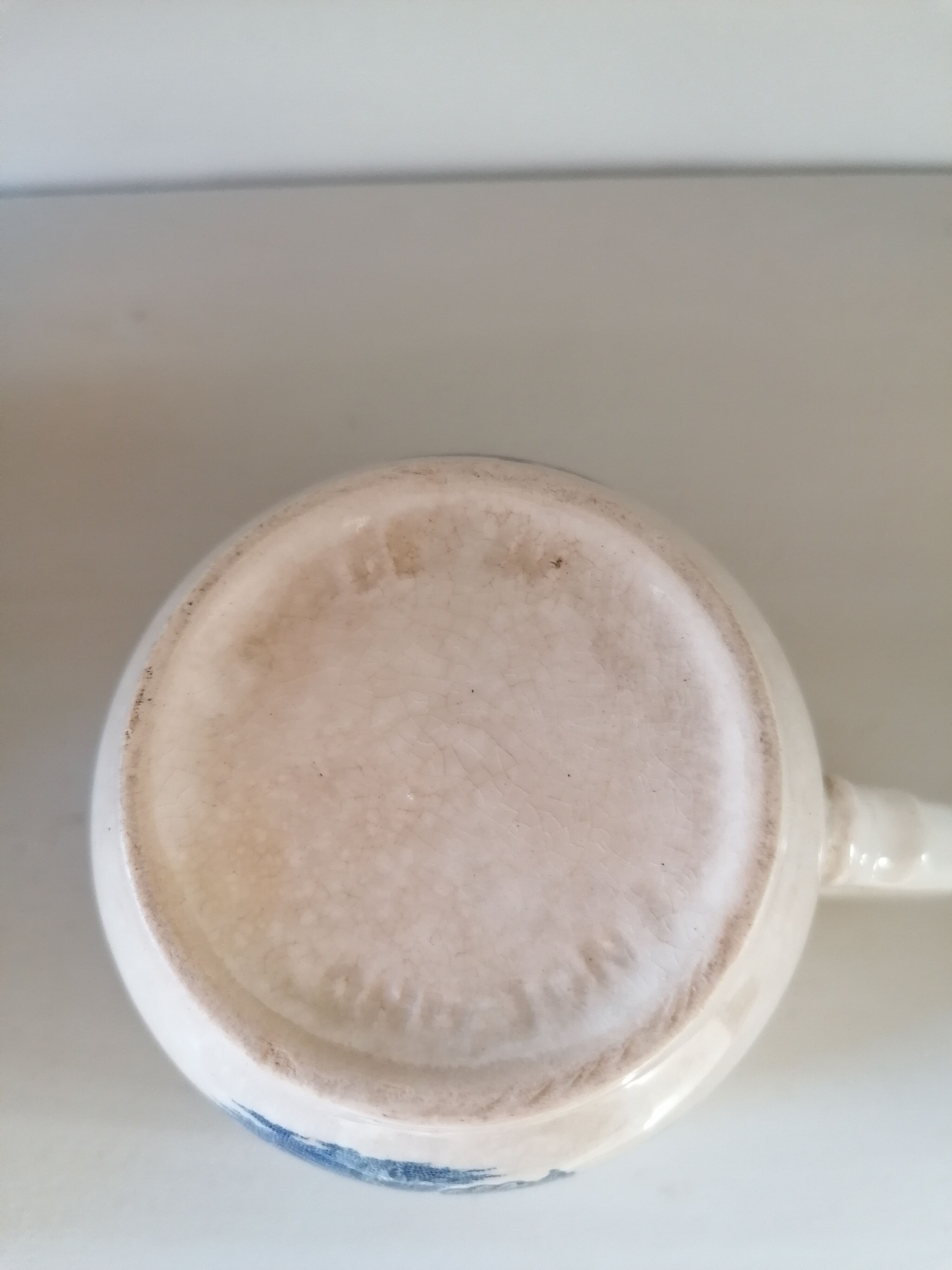 Mug in English earthenware