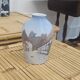 Vase vintage en porcelaine Bing & Grondahl décor vieux Arrhus au chat noir - Danemark années 70