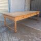 Grande table de communauté en chêne et sapin
