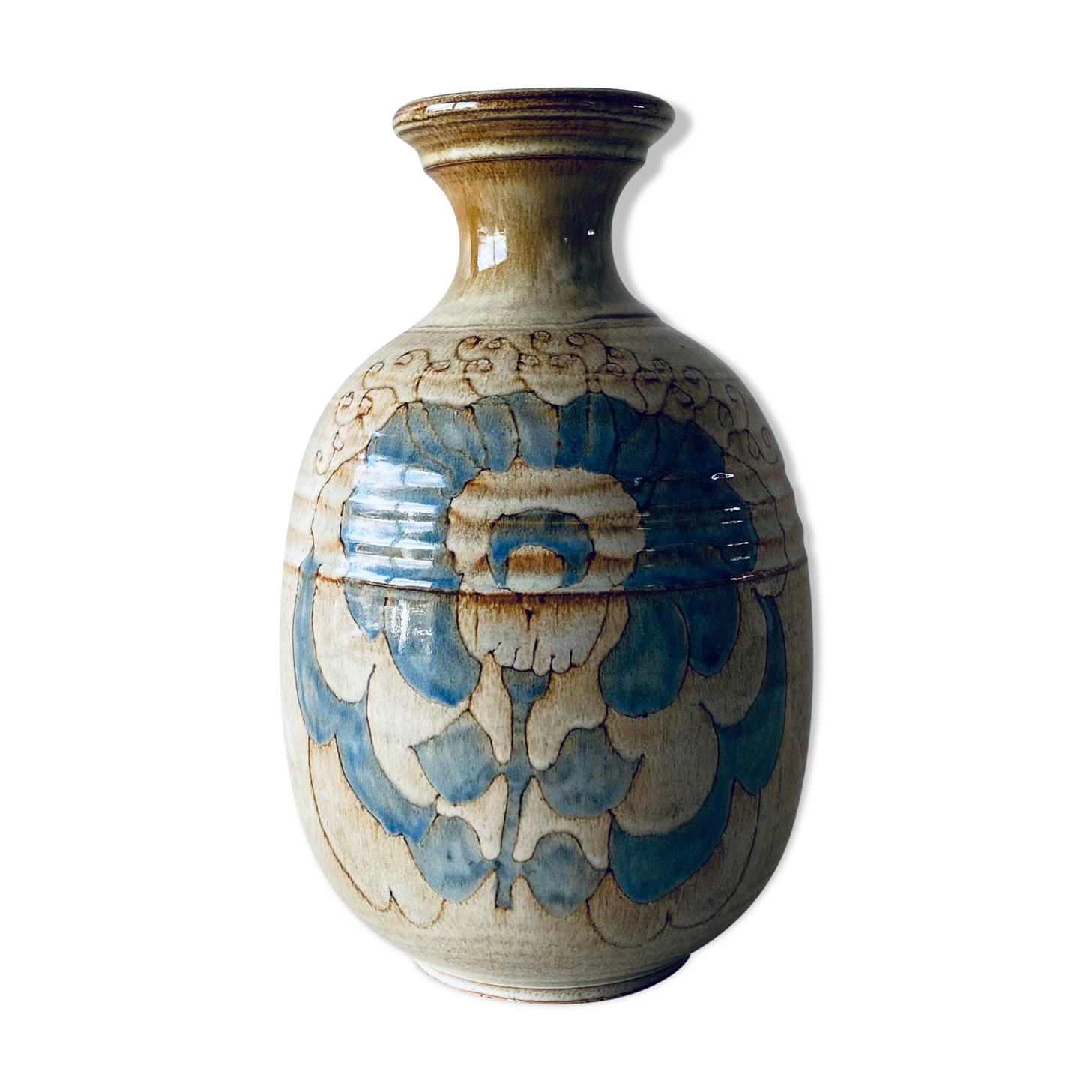 Ceramic vase signed Alain Fievet