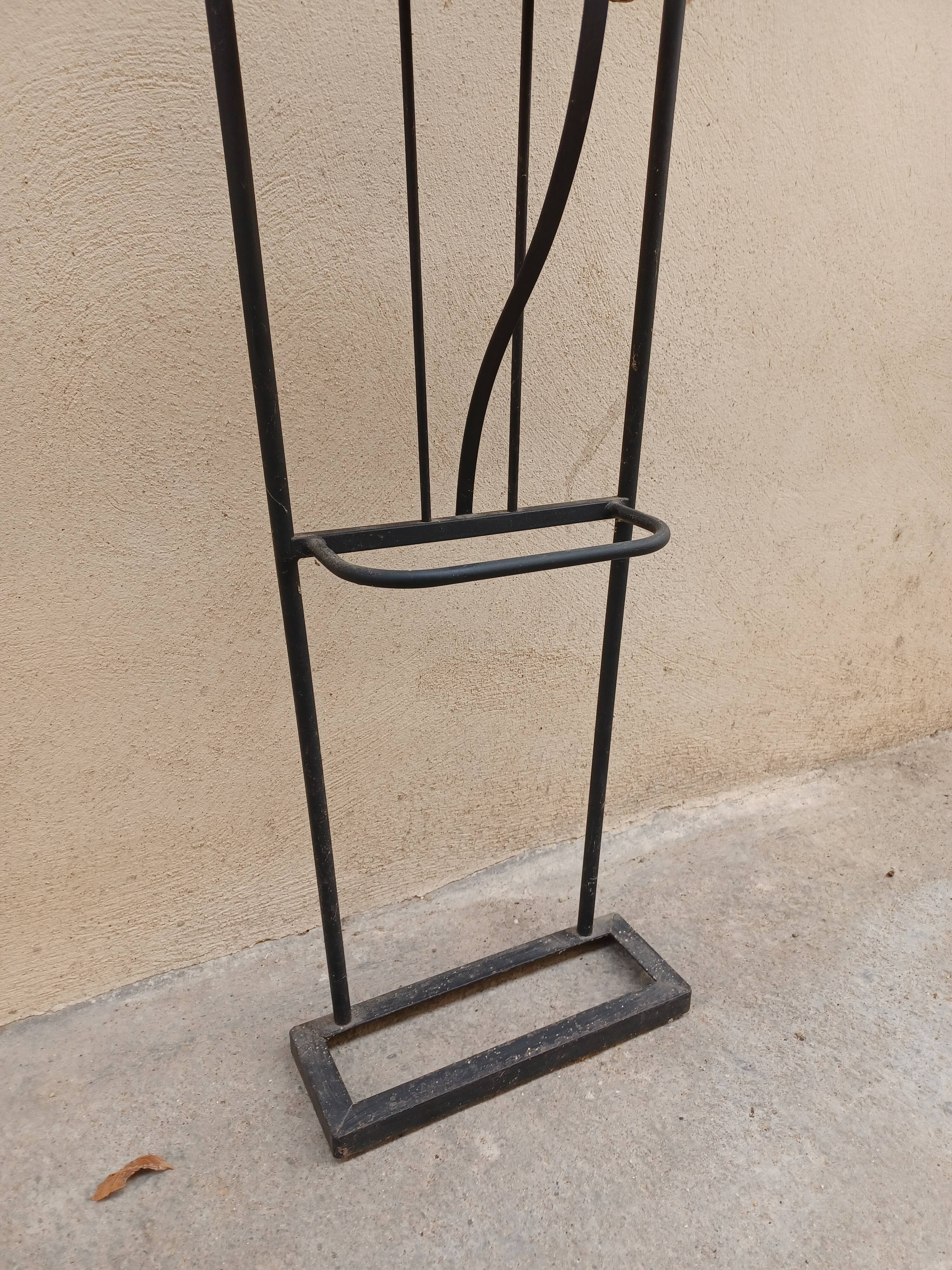 Cloakroom, vintage 50's
