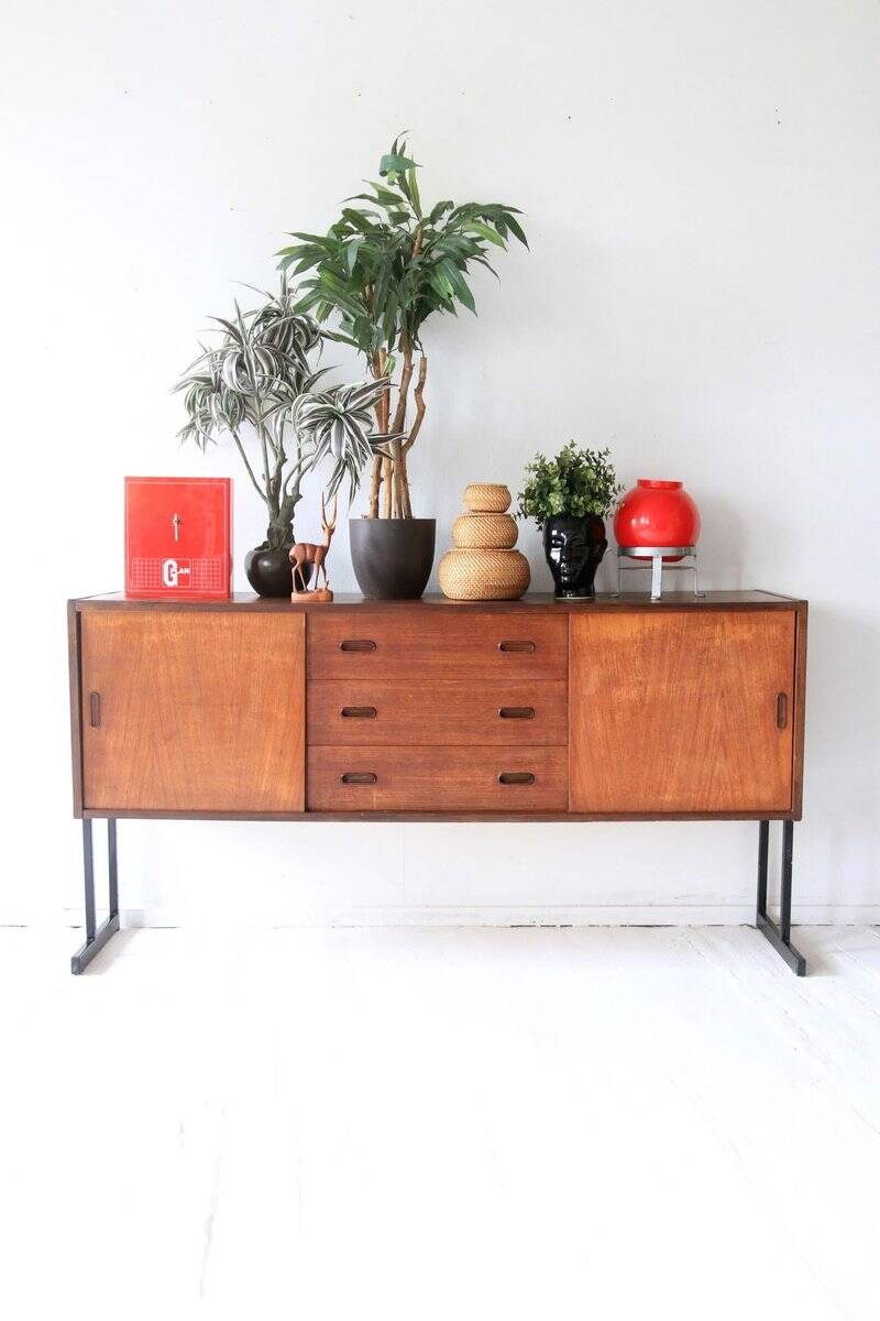 Mid-century modern sideboard in teak with metal legs, 1960s