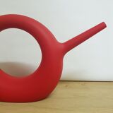 Ohlalà red rubber watering can