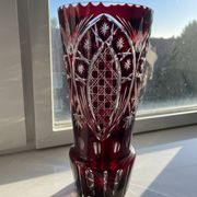 Vase en cristal taillé à la main bohémien ou polonais - Vintage - Rubis/Cranberry