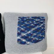 Paire de coussins en crochet vintage, années 70
