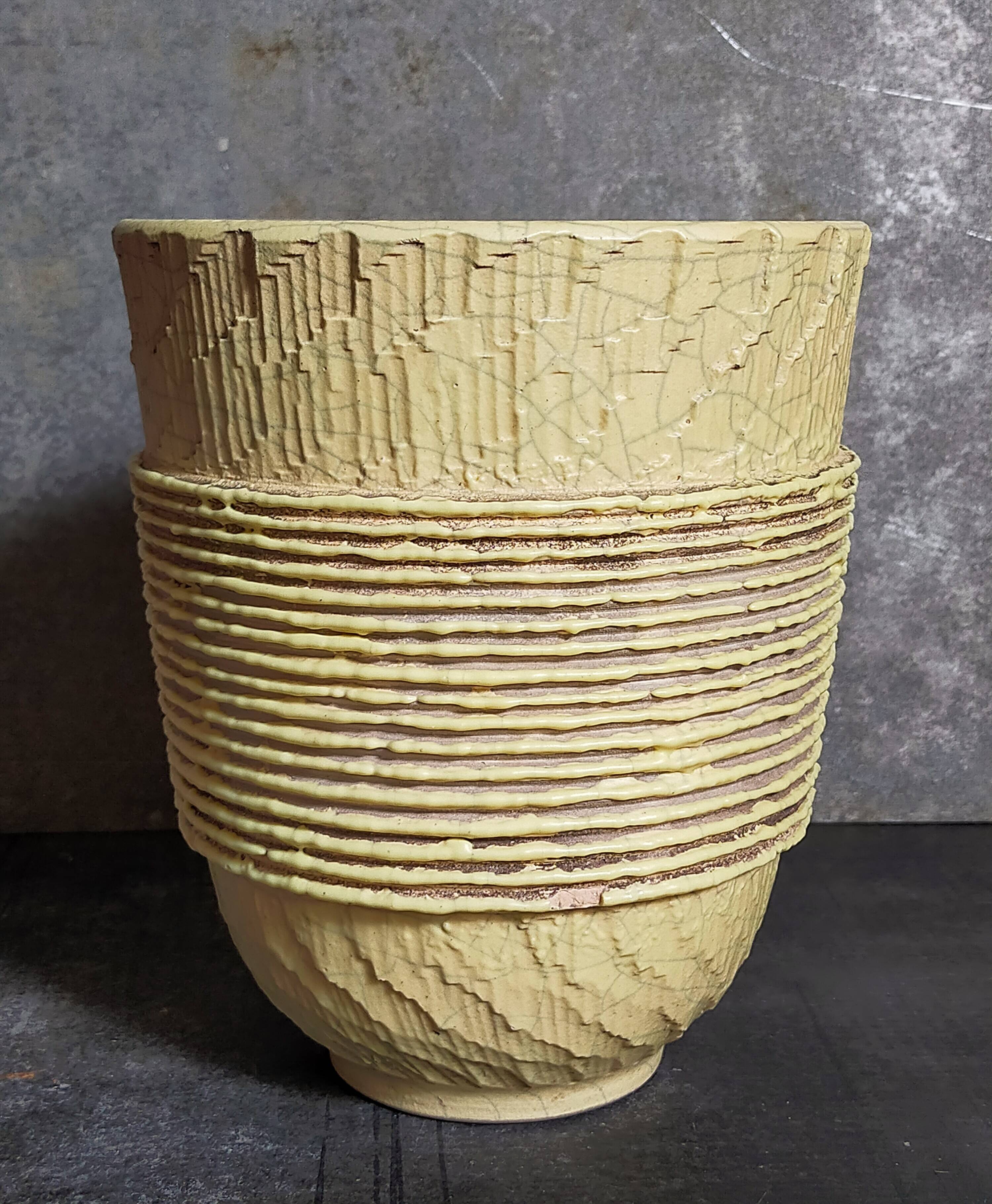 French Art-Deco ceramic vase cracked vanilla