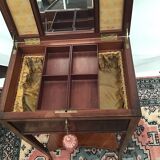 Coiffeuse style Louis XV en marqueterie