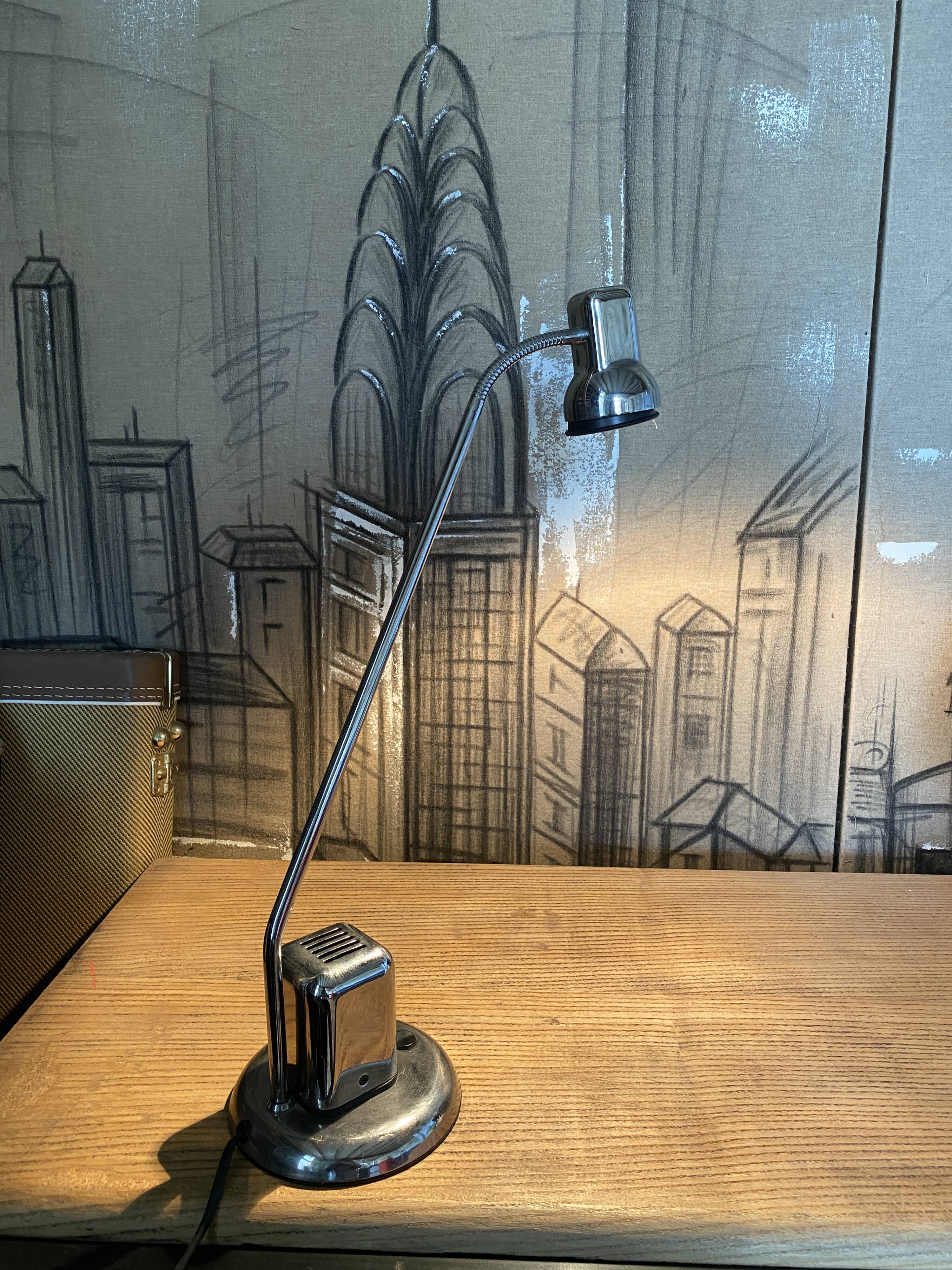 Vintage desk lamp Vrieland Design – chrome metal – 1980