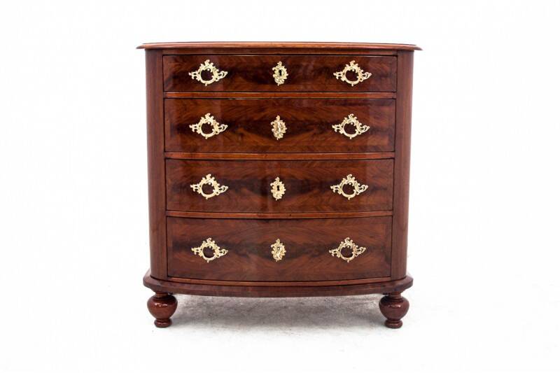Chest of drawers, Northern Europe, 19th century. After renovation.