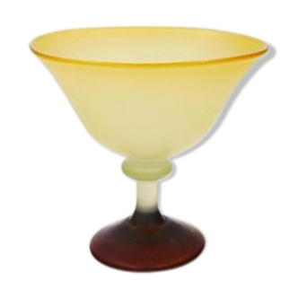 Two-coloured glass cup