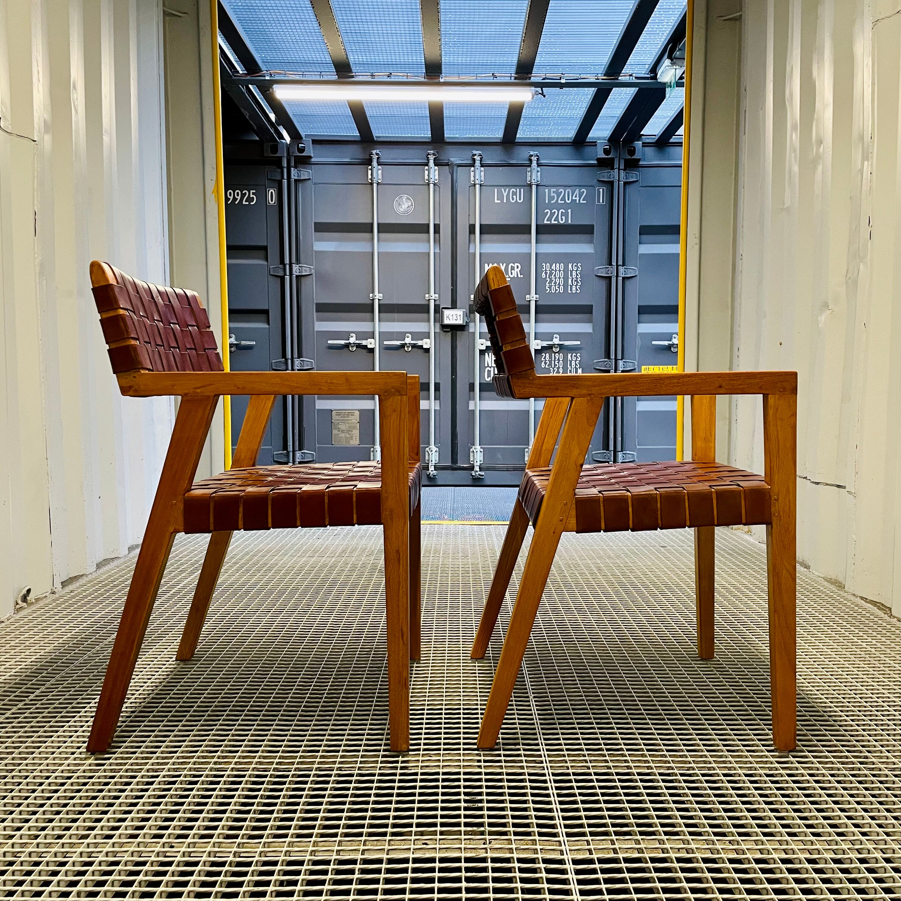 Olivier de Schrijver - Boss armchairs in leather straps - vintage
