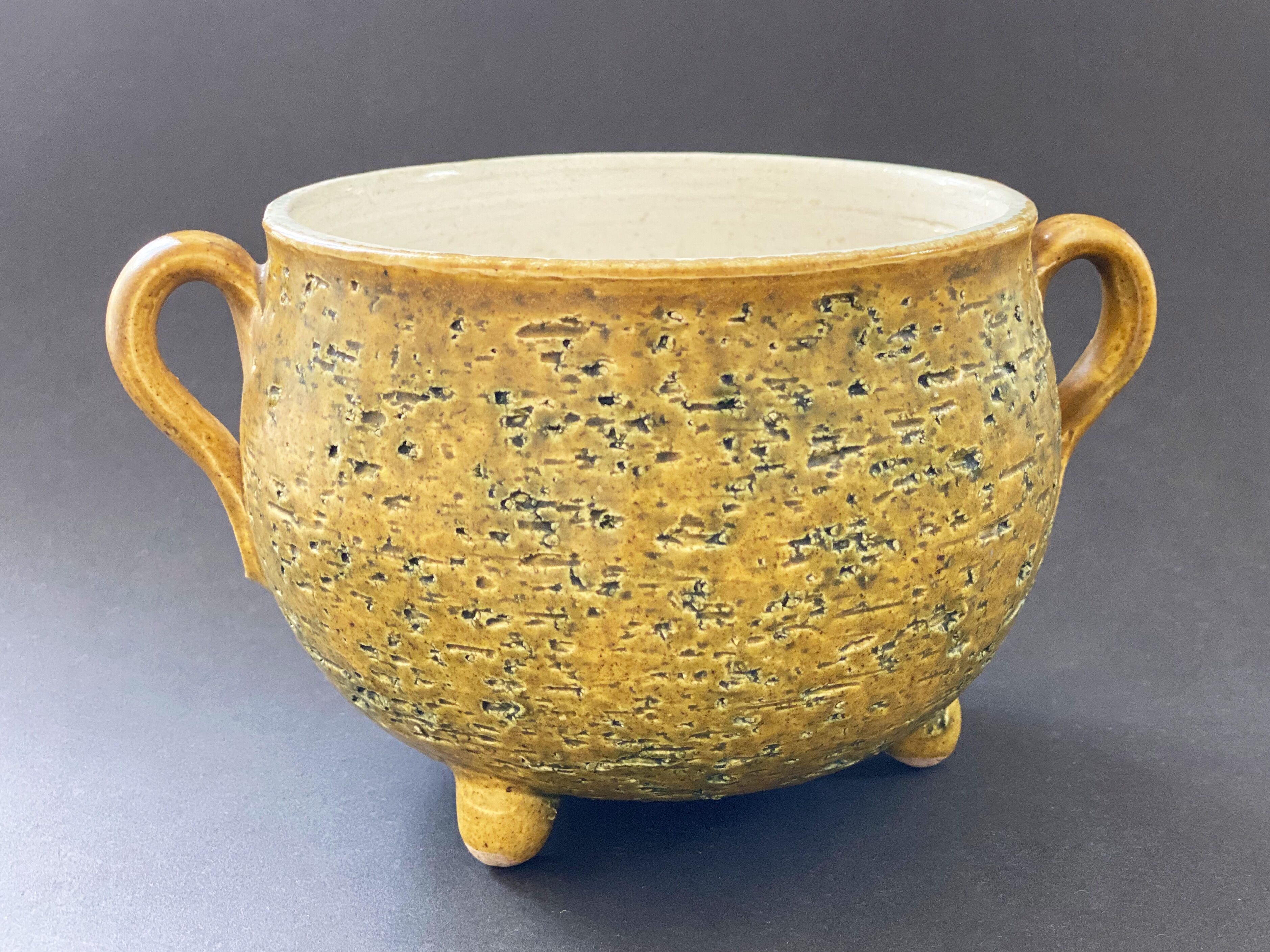 Vintage ceramic planter / flower pot / bowl