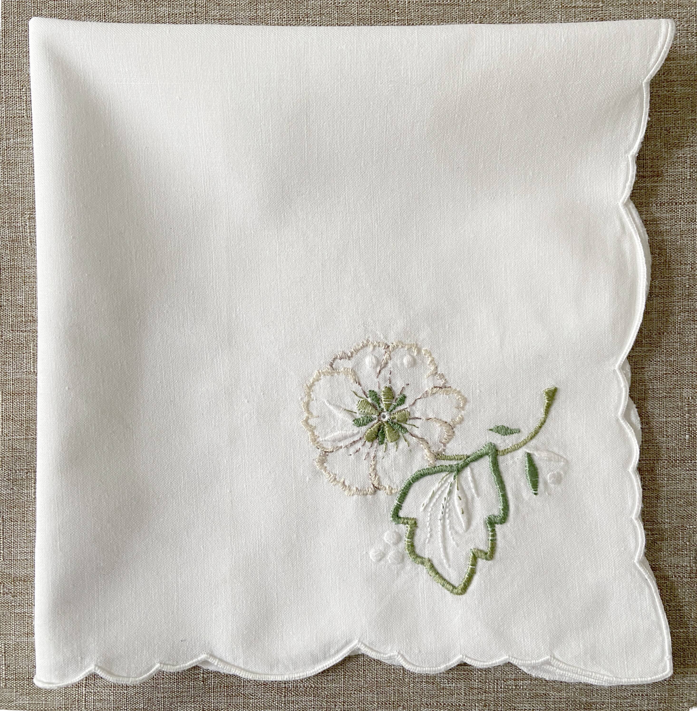 4 "Mikado Rose" Napkins
