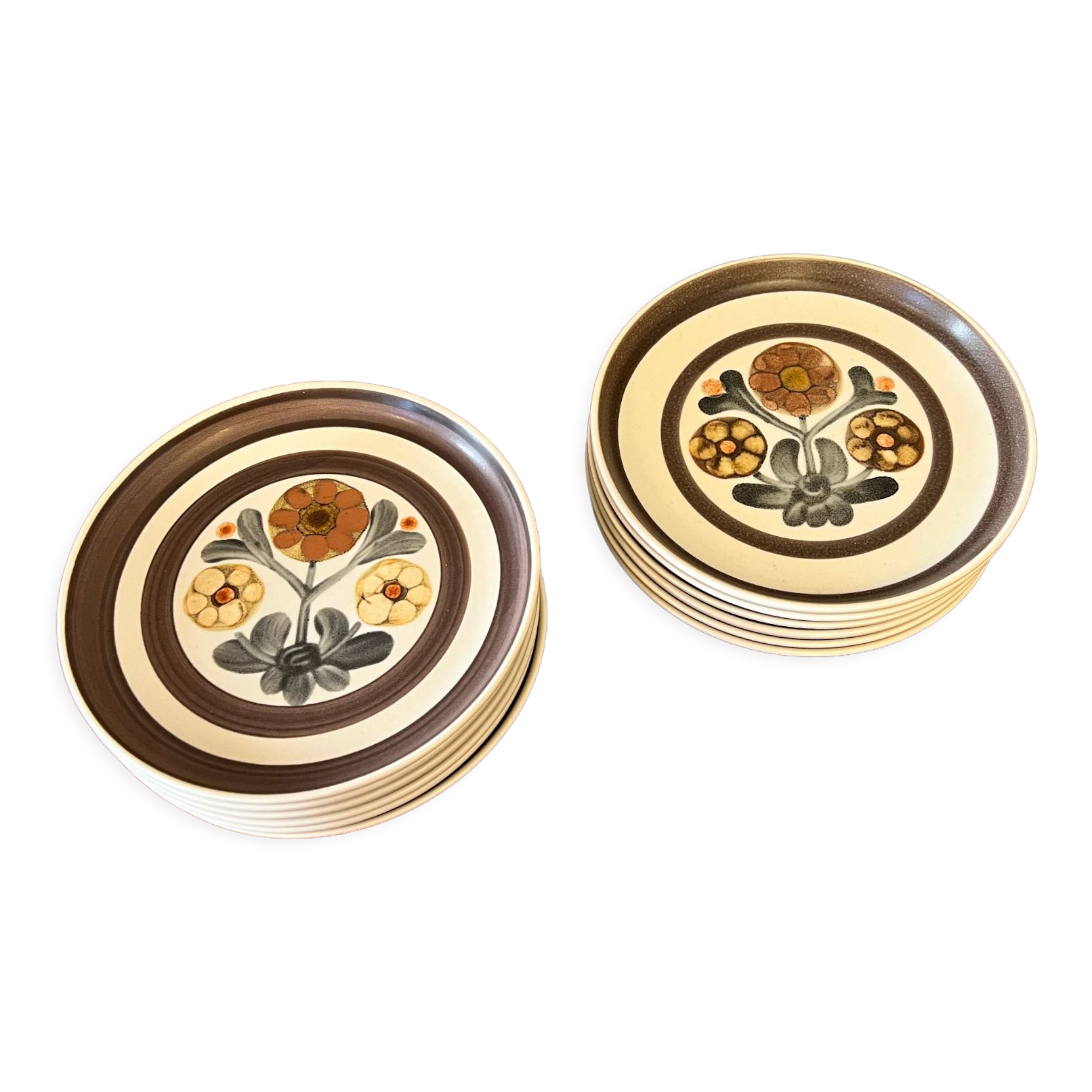 BHV - 6 flat plates in antique stoneware, England