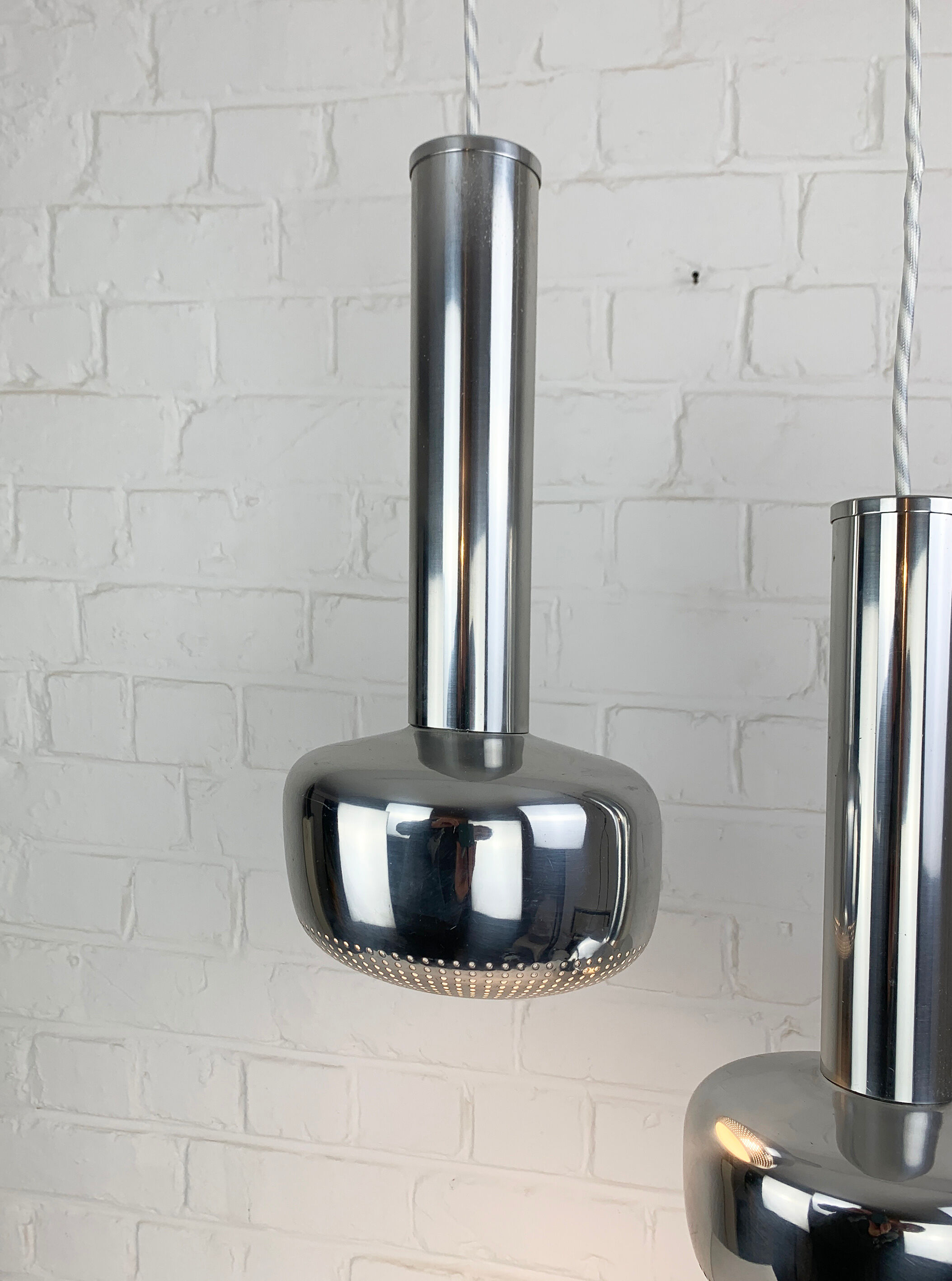 Set of pendant lamps "Guldpendel" design Vilhelm Lauritzen Louis Poulsen, Denmark